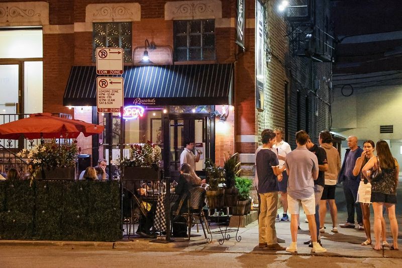 A Chicago Secret That Still Feels Intimate