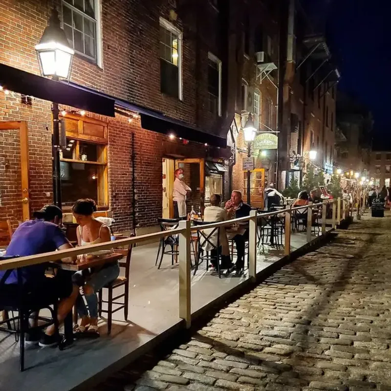 Street & Co. – Portland (Old Port)