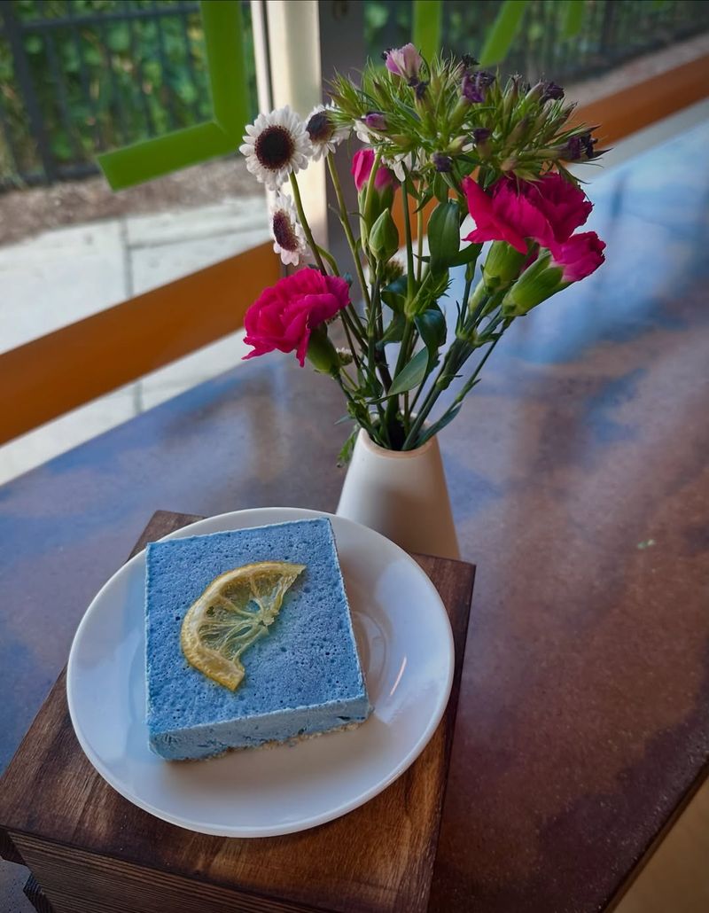 Cacao Tree Café in Royal Oak: Healthy and Wholesome Choices