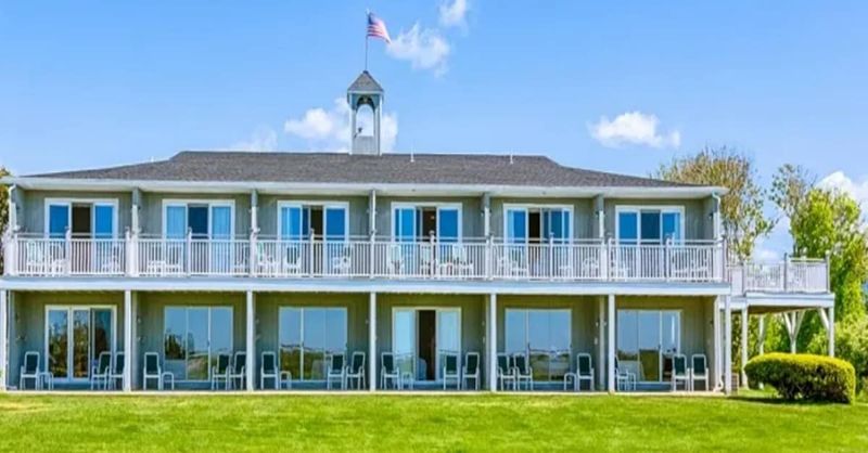 Authentic New England Atmosphere