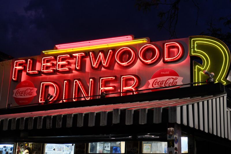 A True 24-Hour Michigan Landmark