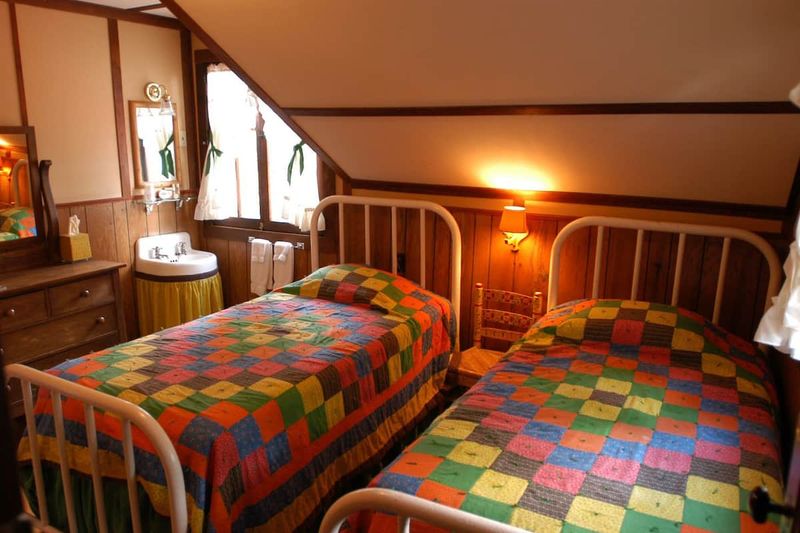 Echoes of the 1970s in Every Room