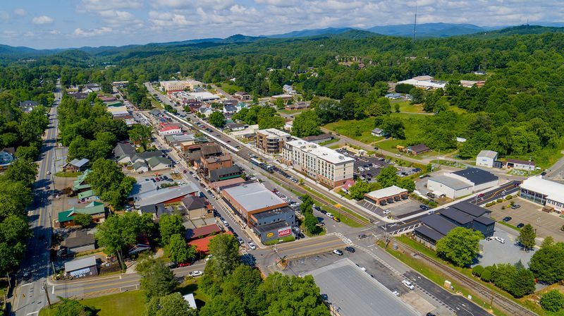 Blue Ridge – Mountain Retreat Turned Traffic Jam