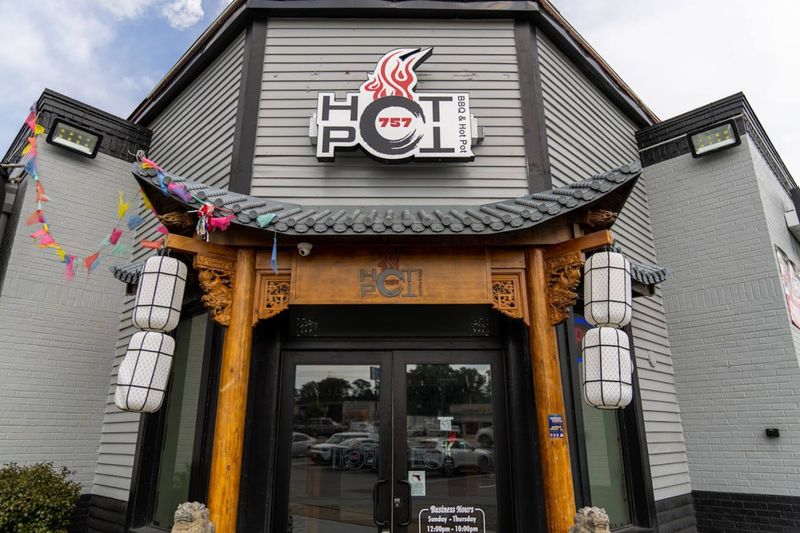 Hot Pot 757