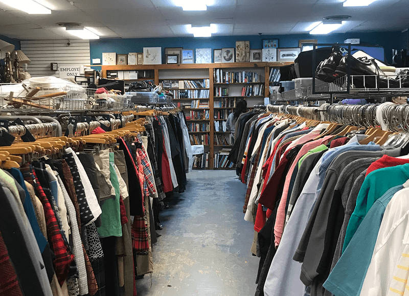 Sustainable Travel Through Thrifting