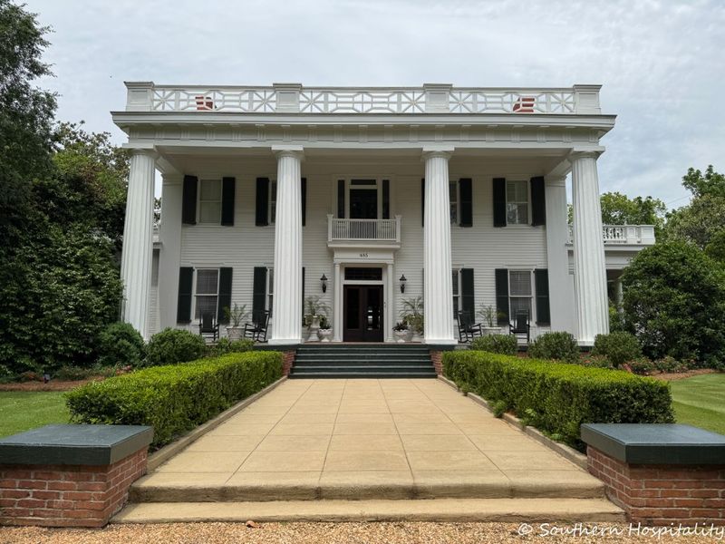 Antebellum Architecture Dominates The Landscape