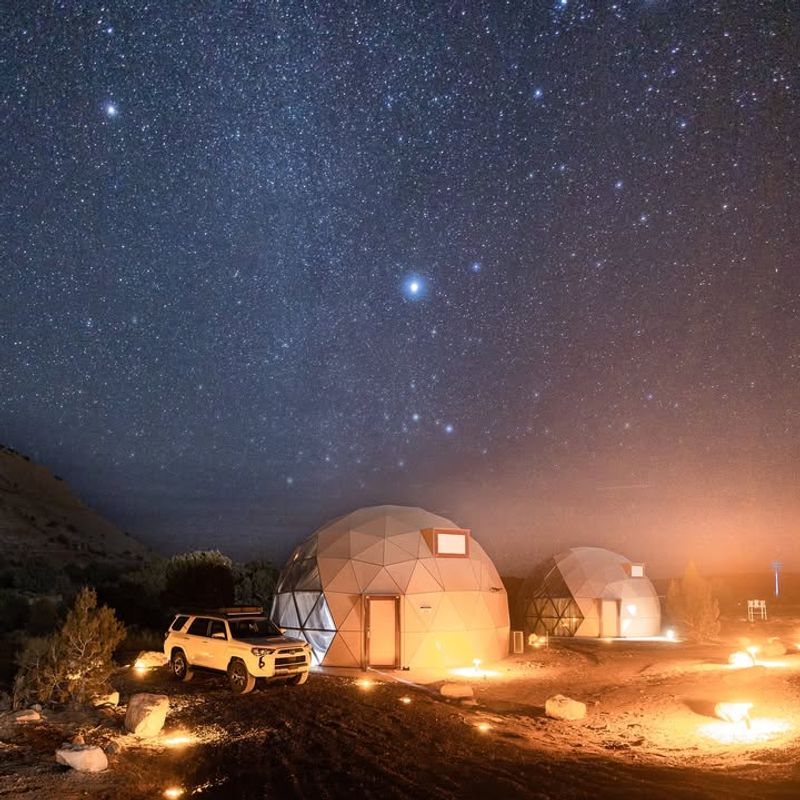 Nighttime Magic: Stargazing and Glow Activities