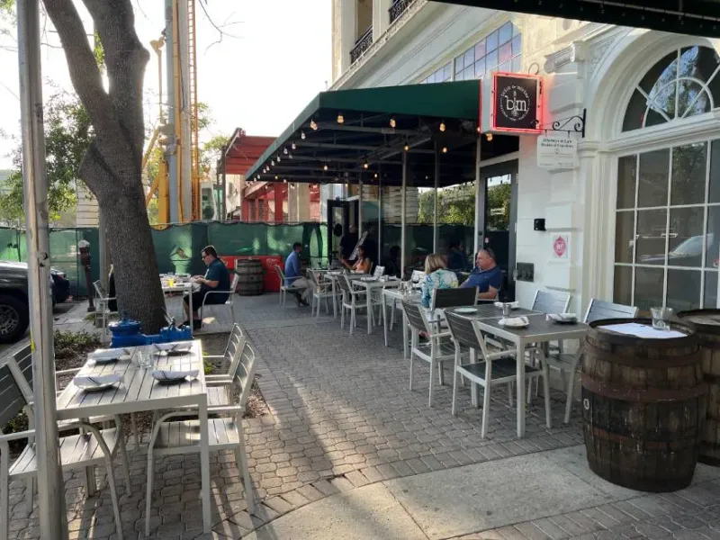 Brick & Mortar: St. Petersburg's Seasonal Sensation