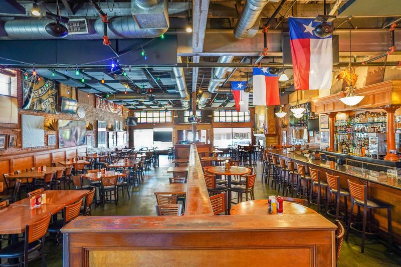 Legendary Chili Parlors Worth Pilgrimage