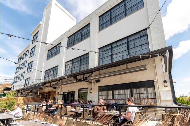 The Daisy Tavern (Conshohocken, PA)