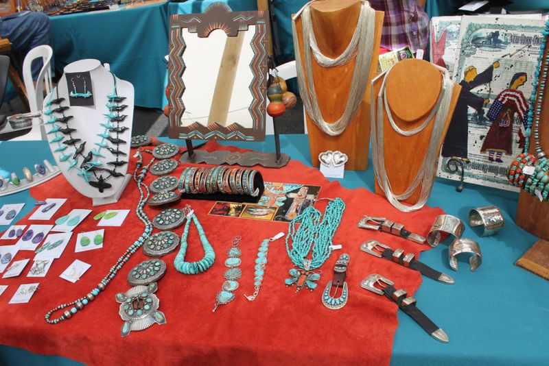 Blending Vintage with Indigenous Arts