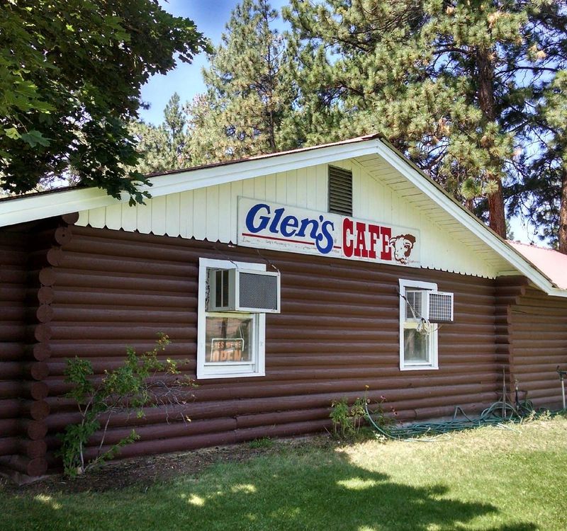 Glens Café