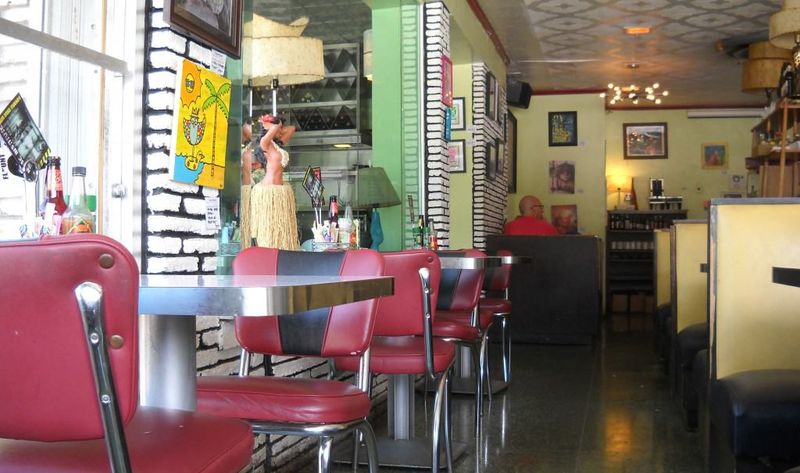 Howley's Restaurant (West Palm Beach)