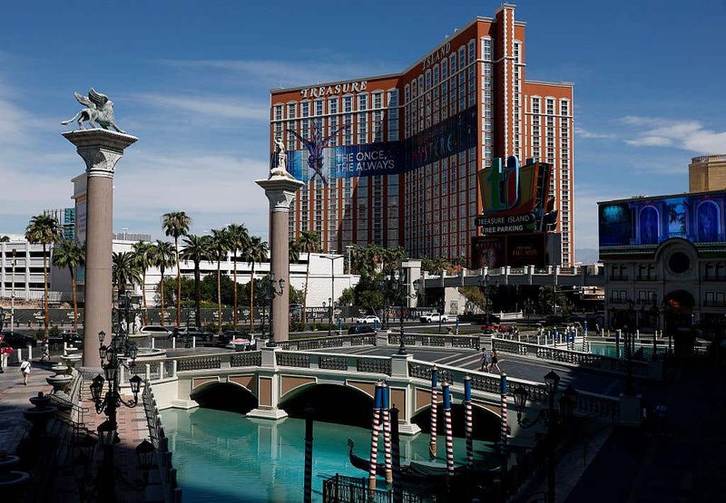 Fewer tourists mean fewer shifts