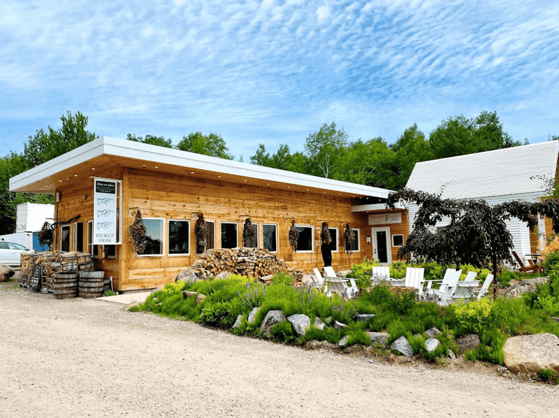 New Scenic Café: North Shore Culinary Destination