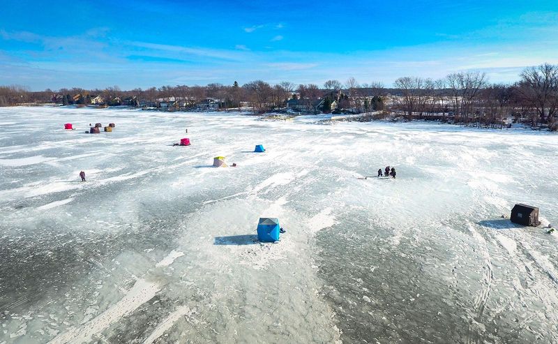 Michigan's Winter Freezes Limit Lake Access to Just Three Months