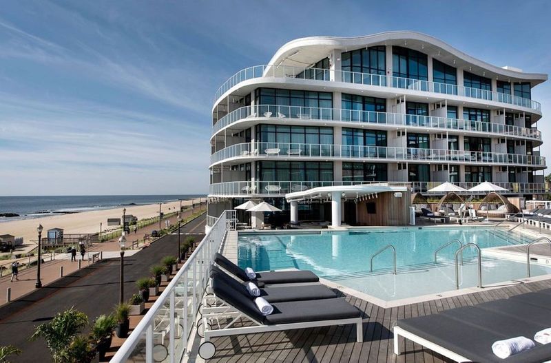 Rising Prices Put the Shore Out of Reach for Many Families