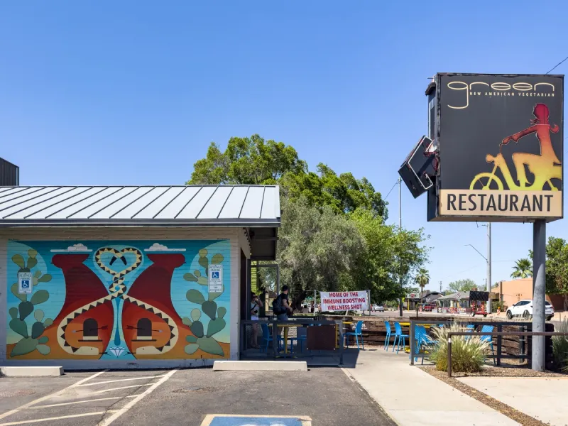 Green New American Vegetarian: Phoenix's Plant-Based Pioneer