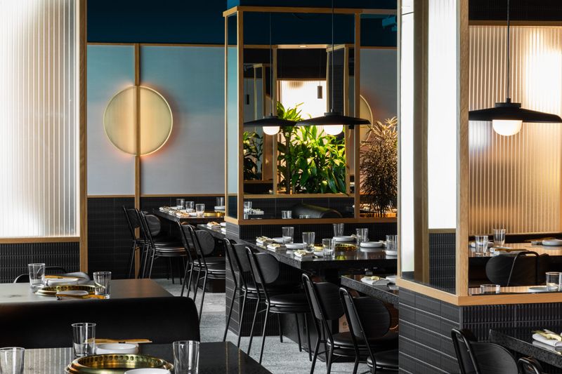 Love, Makoto - Navy Yard's Stylish Sushi Sanctuary