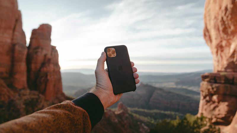 Sparse Cell Service