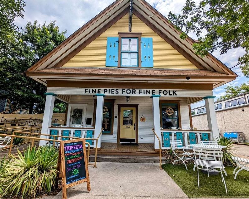 Emporium Pies: Gluten-Free Pie Perfection in Bishop Arts