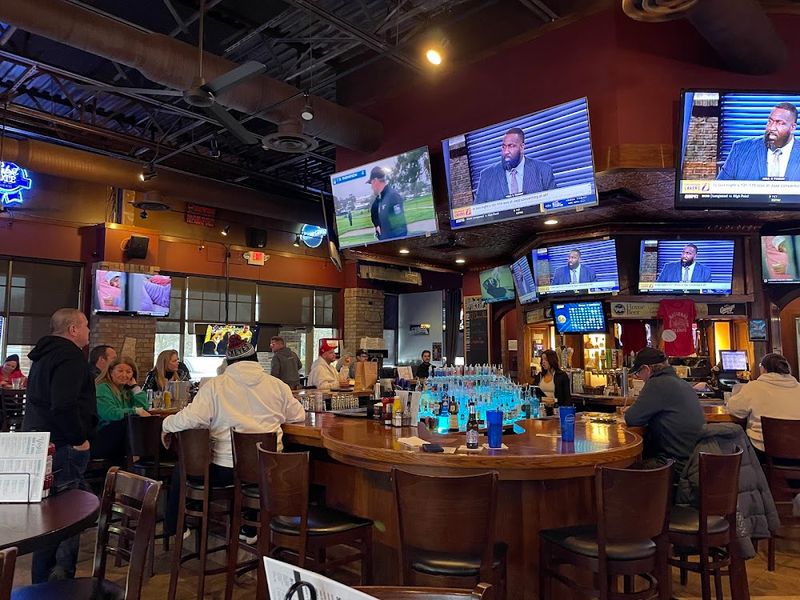 Nelly’s Pub & Grill, St. Albans