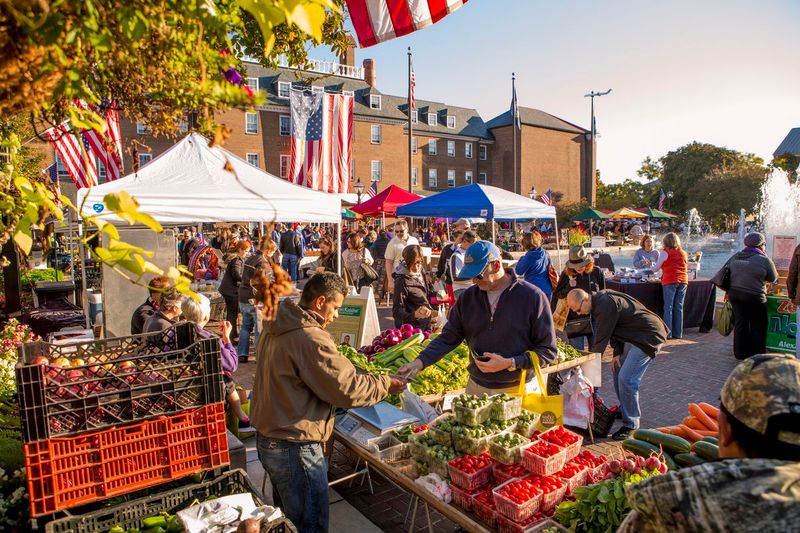 Old Town Farmers’ Market (Market Square, Alexandria)