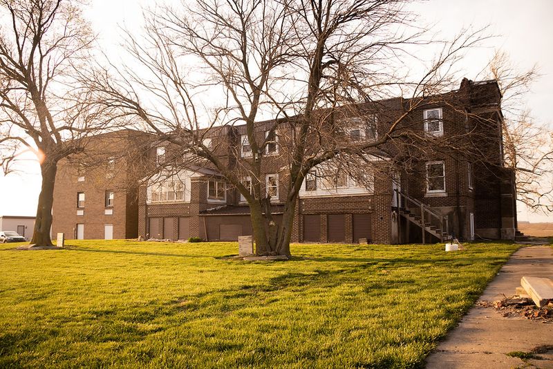 A Building With a Pulse