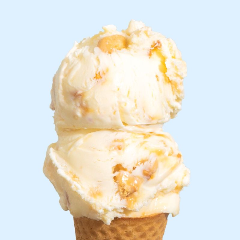 Jeni's Splendid Brown Butter Almond Brittle Ice Cream
