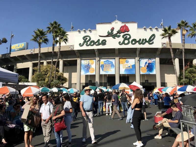 Rose Bowl Flea Market (Pasadena)