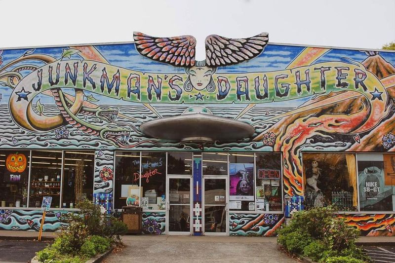 Junkman's Daughter (Atlanta)