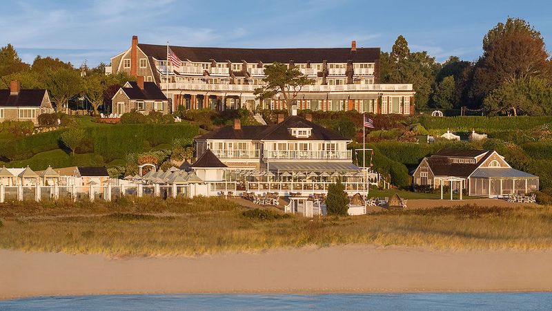 Chatham Bars Inn: A Seaside Retreat
