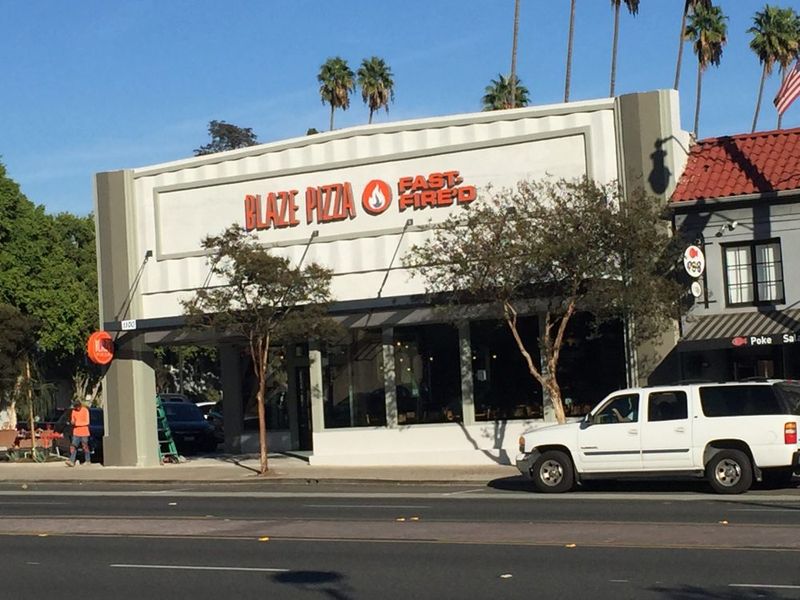 Blaze Pizza: Custom Pies In Minutes