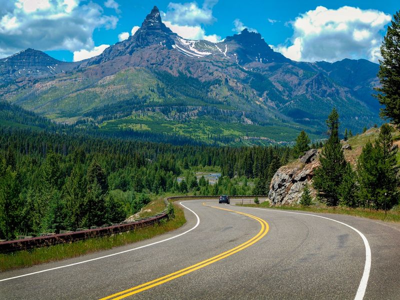 Scenic Byways Offer Unforgettable Road Trip Adventures