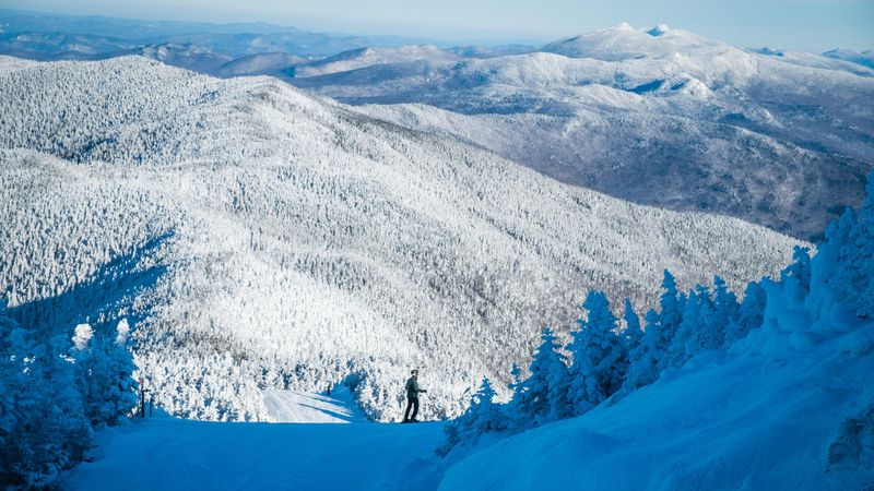 First Snow Outlook: Timing Your Visit