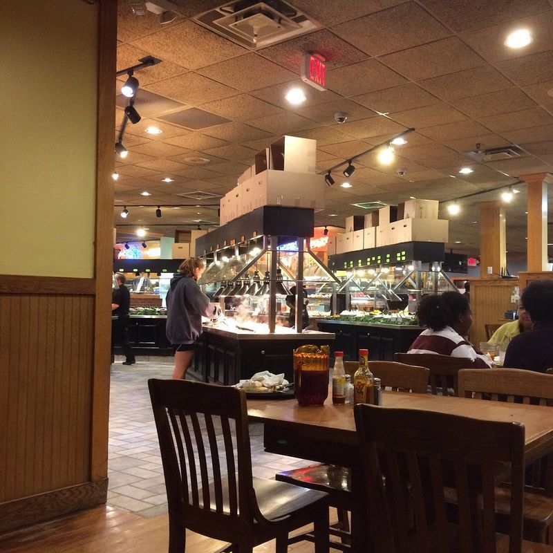 Wood Grill Buffet (Charlottesville)