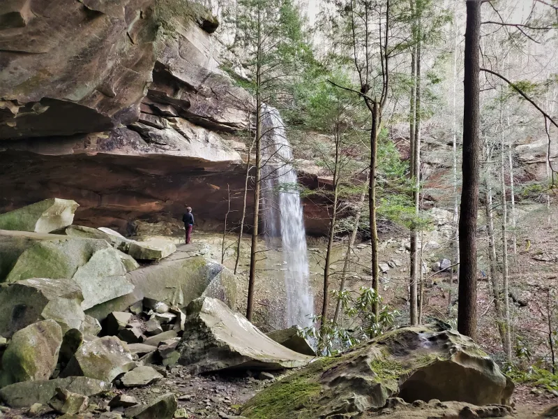 Big South Fork’s Yahoo Falls Sign Shenanigans