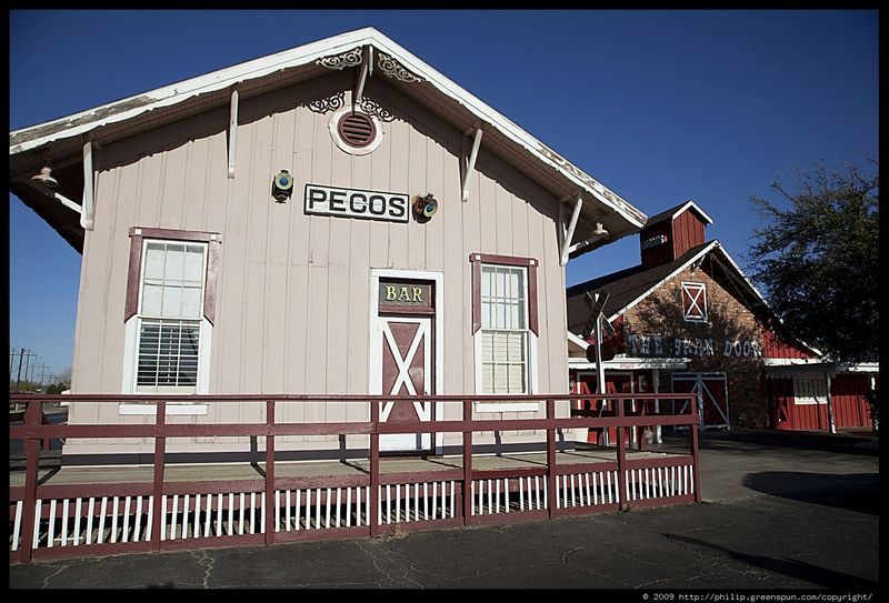 The Legendary Barn Door Steakhouse – Odessa