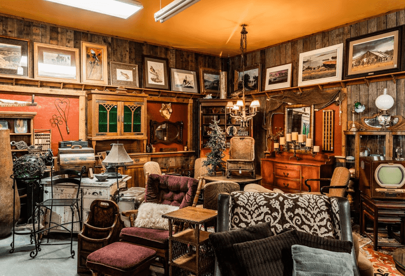 Vintage & Rustics in Montana