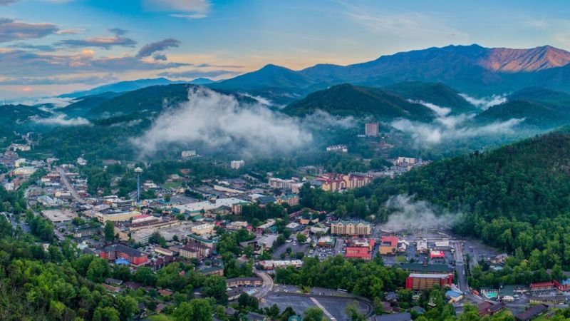 Gateway to the Great Smoky Mountains