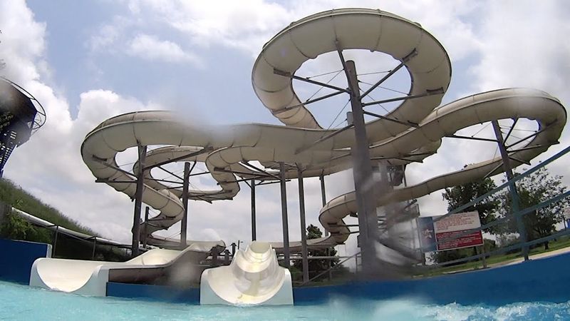 Splashtown San Antonio