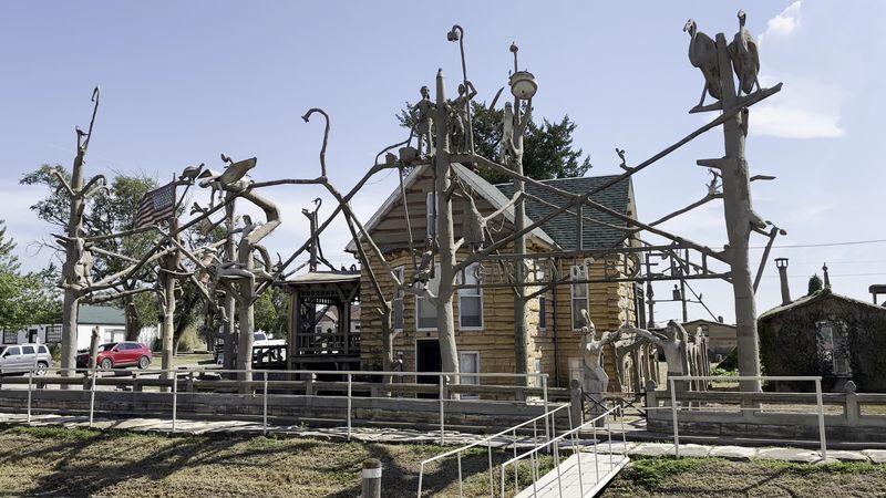 Lucas: The Grassroots Art Capital