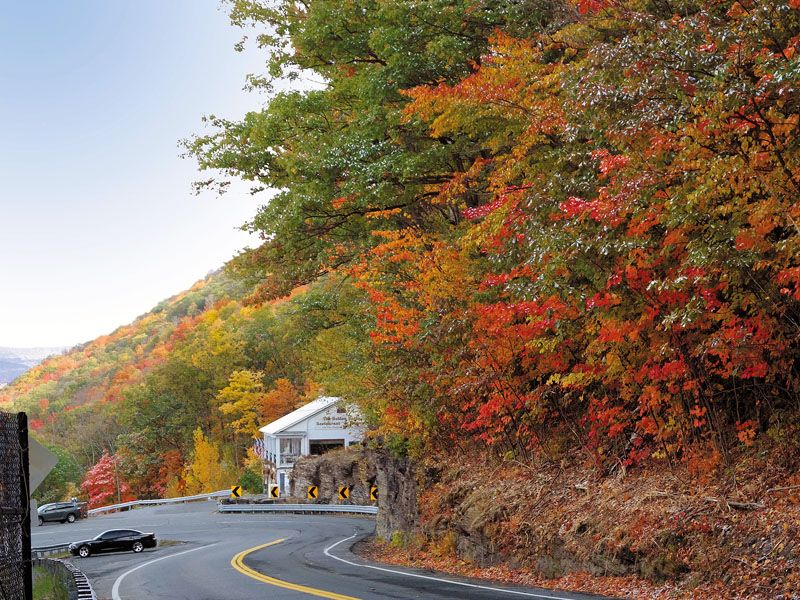 Mohawk Trail – Route 2