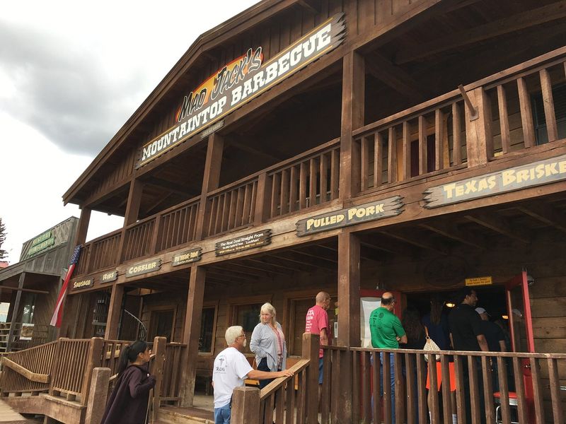 Mad Jack's Mountaintop Barbecue: Cloudcroft