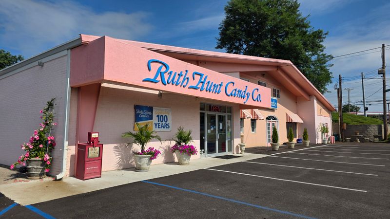 Ruth Hunt Candies, Mt Sterling
