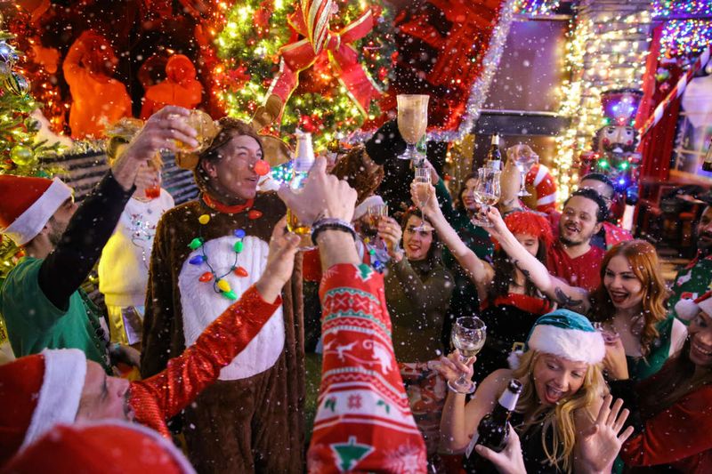 Frosty’s Christmas Bar: Chicago’s Hidden Wonderland of Holiday Excess