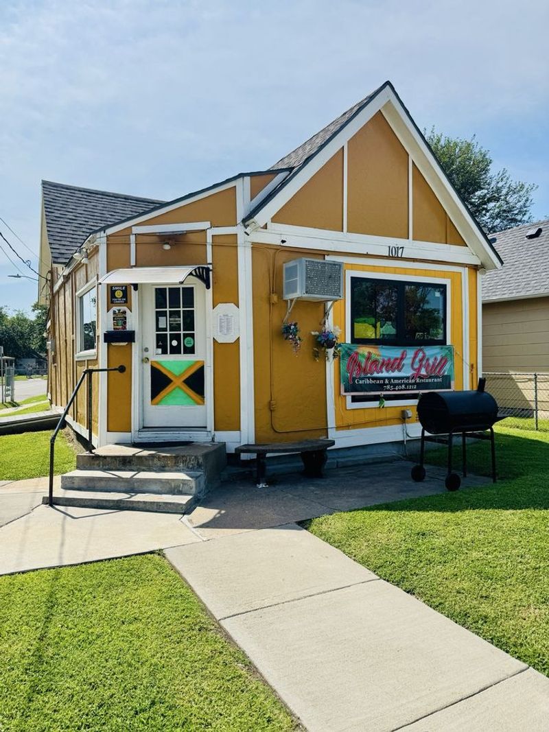 Island Grill Caribbean & American Restaurant