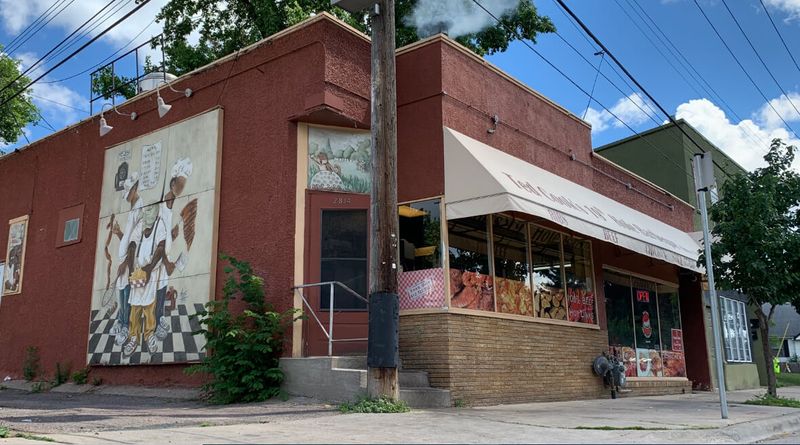 Ted Cook’s 19th Hole BBQ