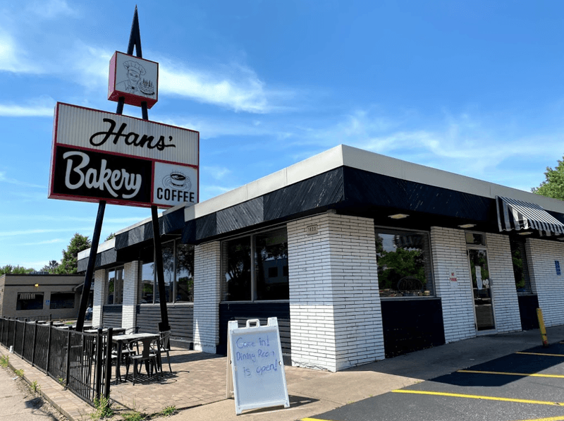 Hans’ Bakery in Anoka
