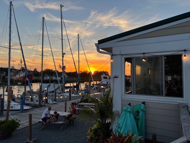 The Laughter People Can’t Explain